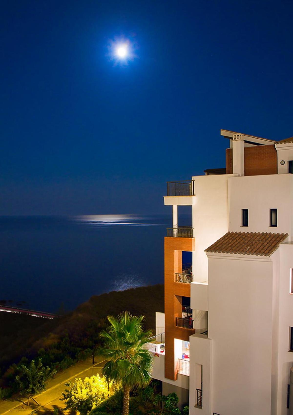 Apartamento Con Impresionantes Vistas Al Mar تورّوكس كوستا المظهر الخارجي الصورة